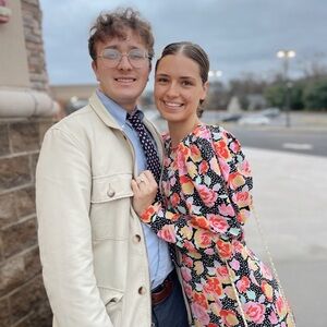 Meet your Posher, Emanuela